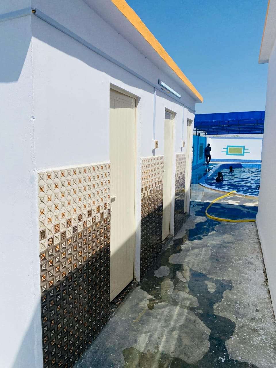 Image 12