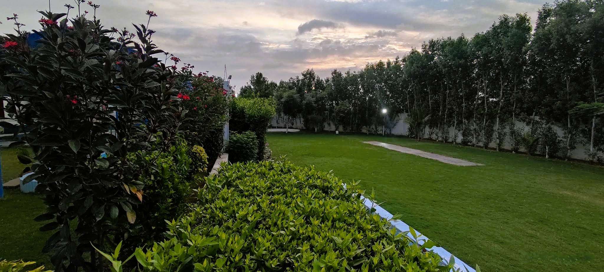 Sukh Chain Farmhouse